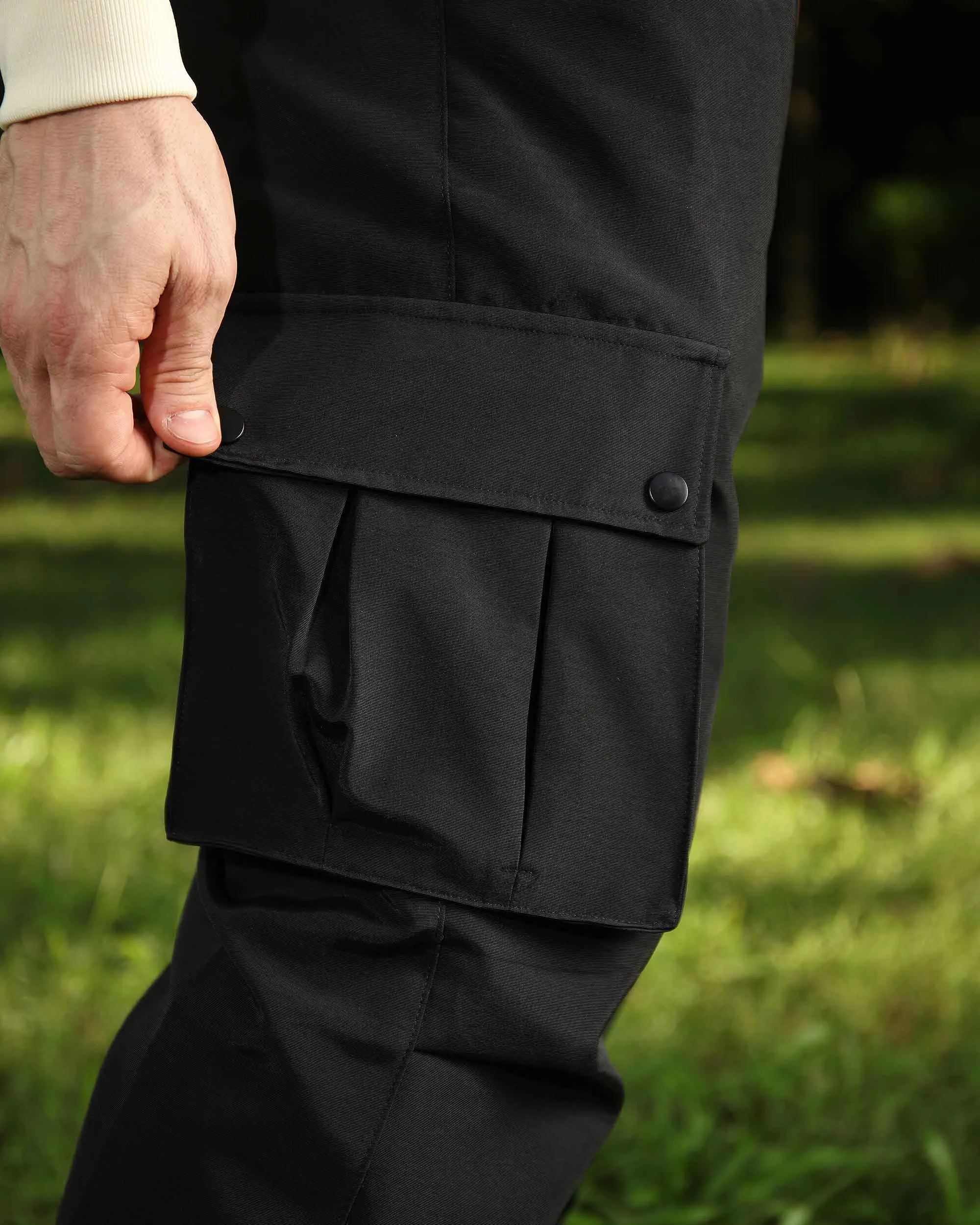 Durable Cargo Pants for Outdoor Activities