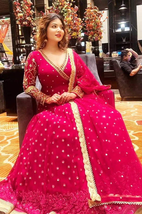 Gowns For Indian Wedding Reception With Price