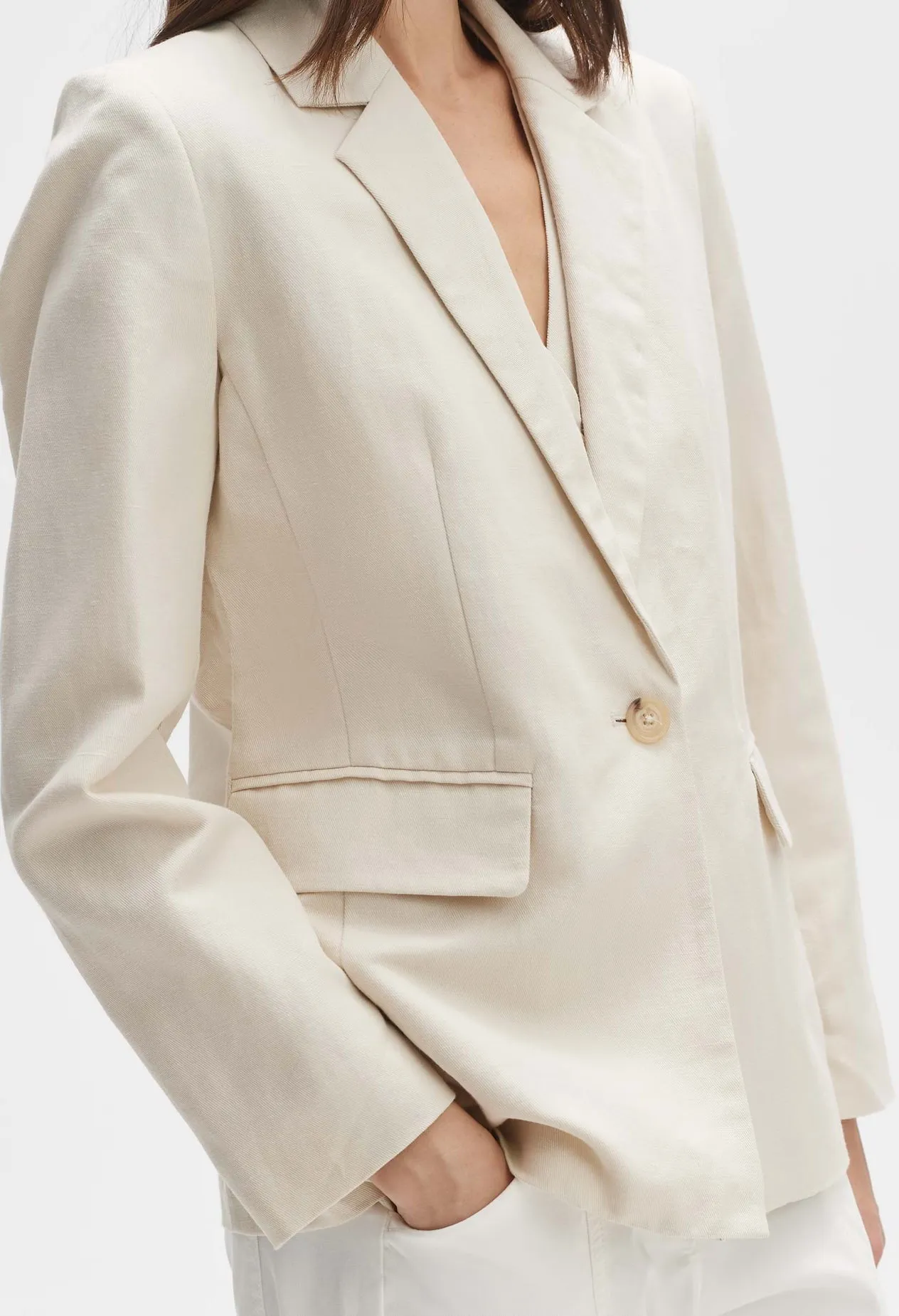 Jamari Blazer