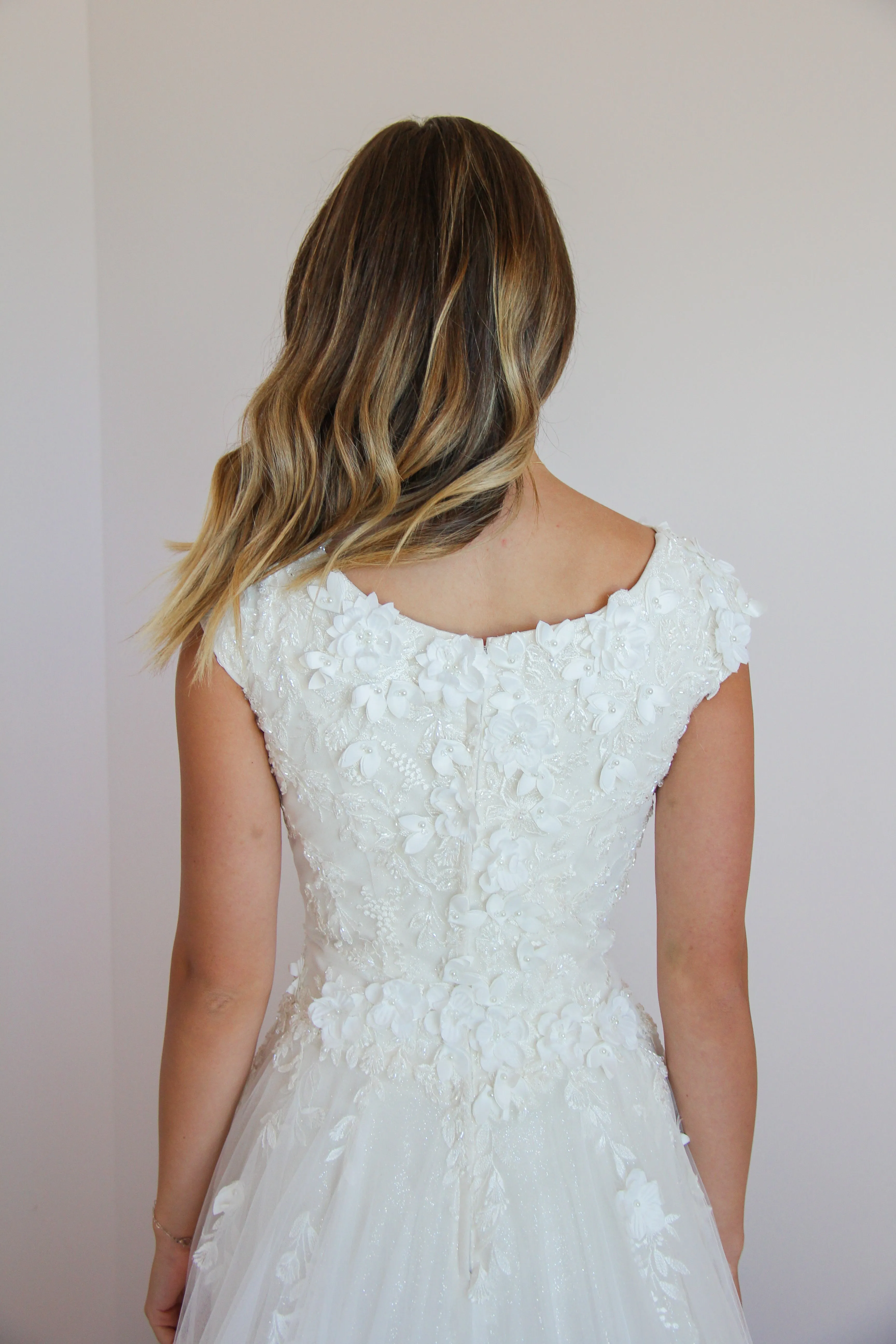 MOD1803 by Mon Cheri