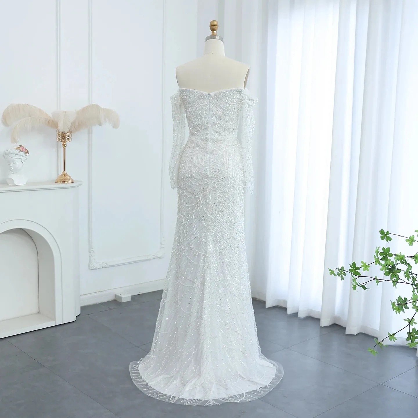 Off the Shoulder Mermaid Long Sleeves Party Gowns