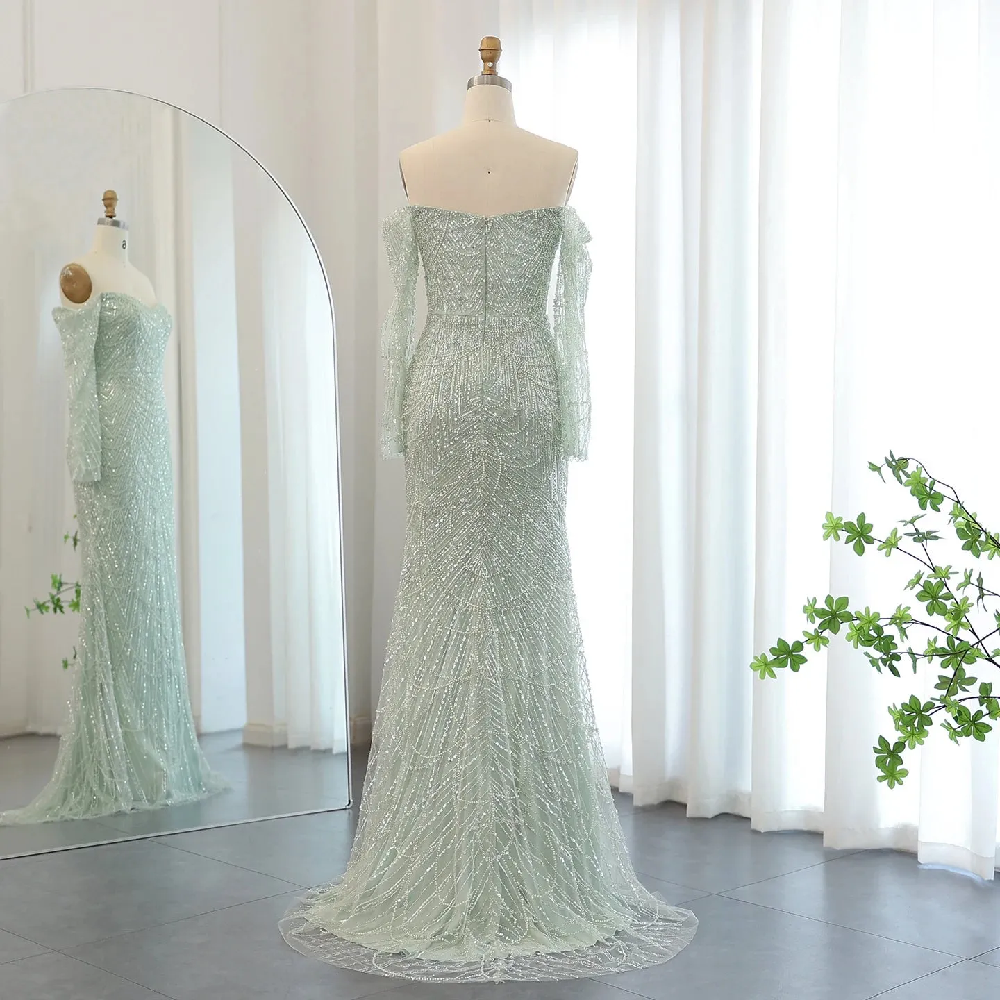 Off the Shoulder Mermaid Long Sleeves Party Gowns