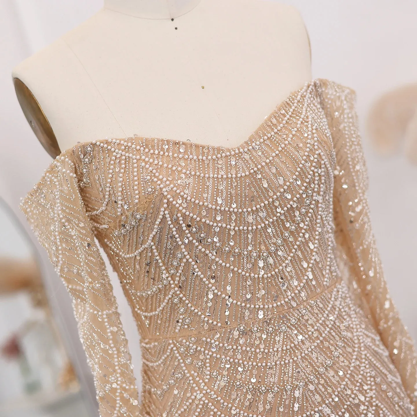 Off the Shoulder Mermaid Long Sleeves Party Gowns