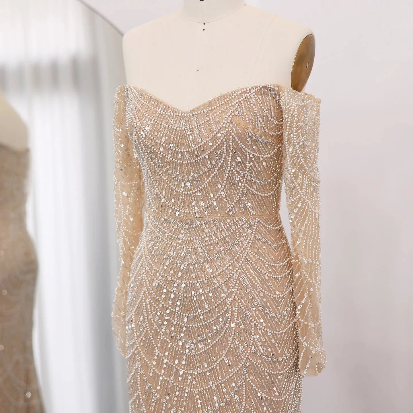 Off the Shoulder Mermaid Long Sleeves Party Gowns
