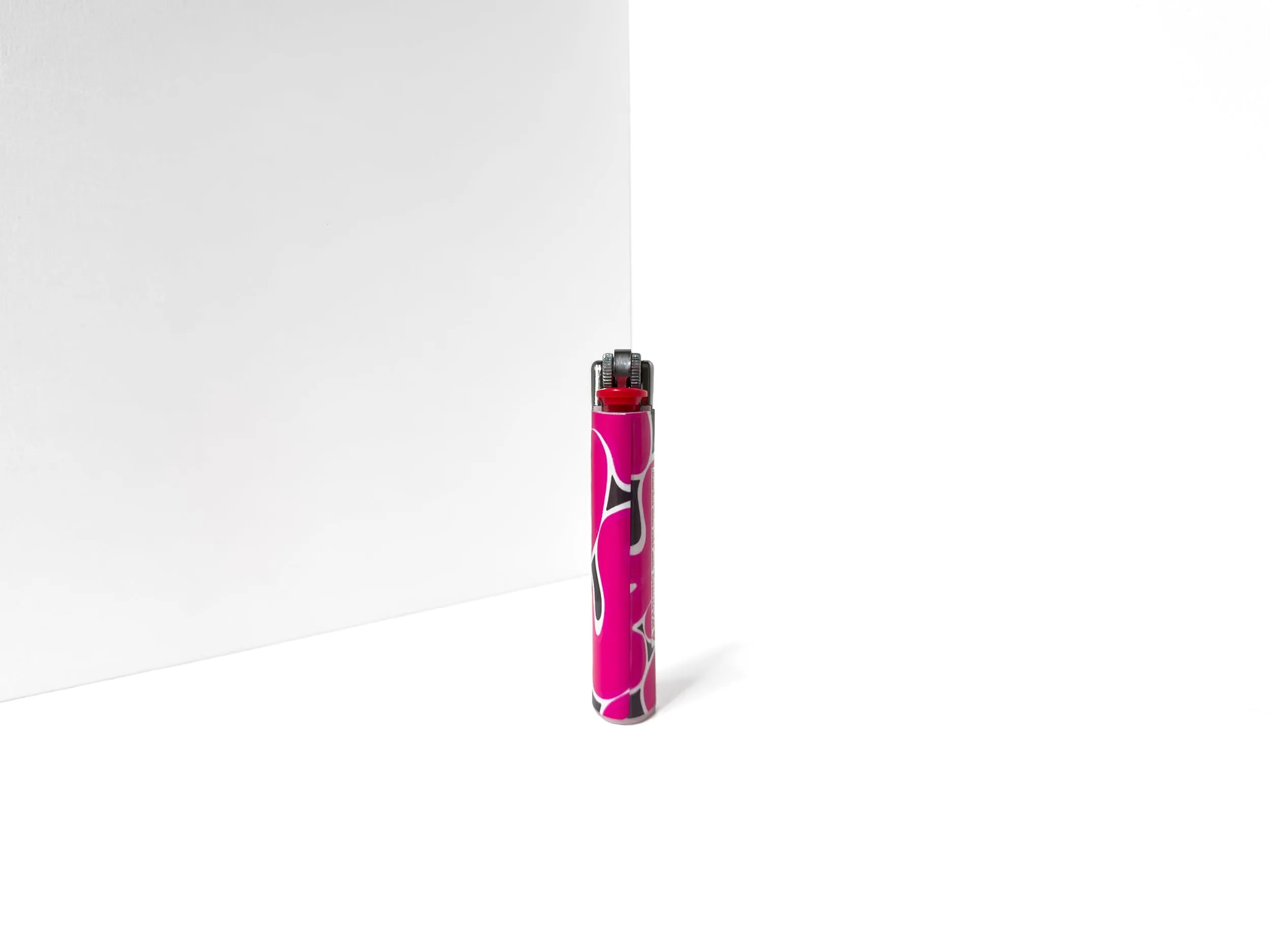 Pink Alien Graffiti Lighter