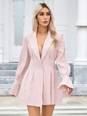 SHEIN Privé Striped Print Flounce Sleeve Blazer