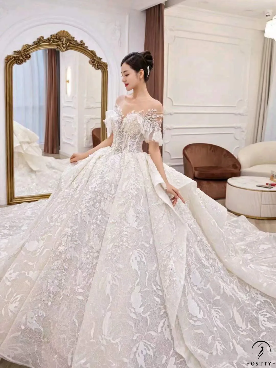 White Queen Collar Short Sleeve Crystals Pearl Wedding Dress OS09281