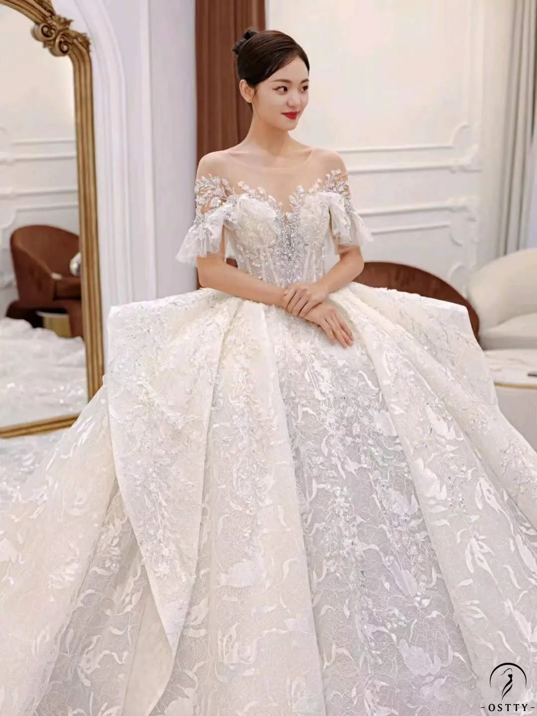 White Queen Collar Short Sleeve Crystals Pearl Wedding Dress OS09281