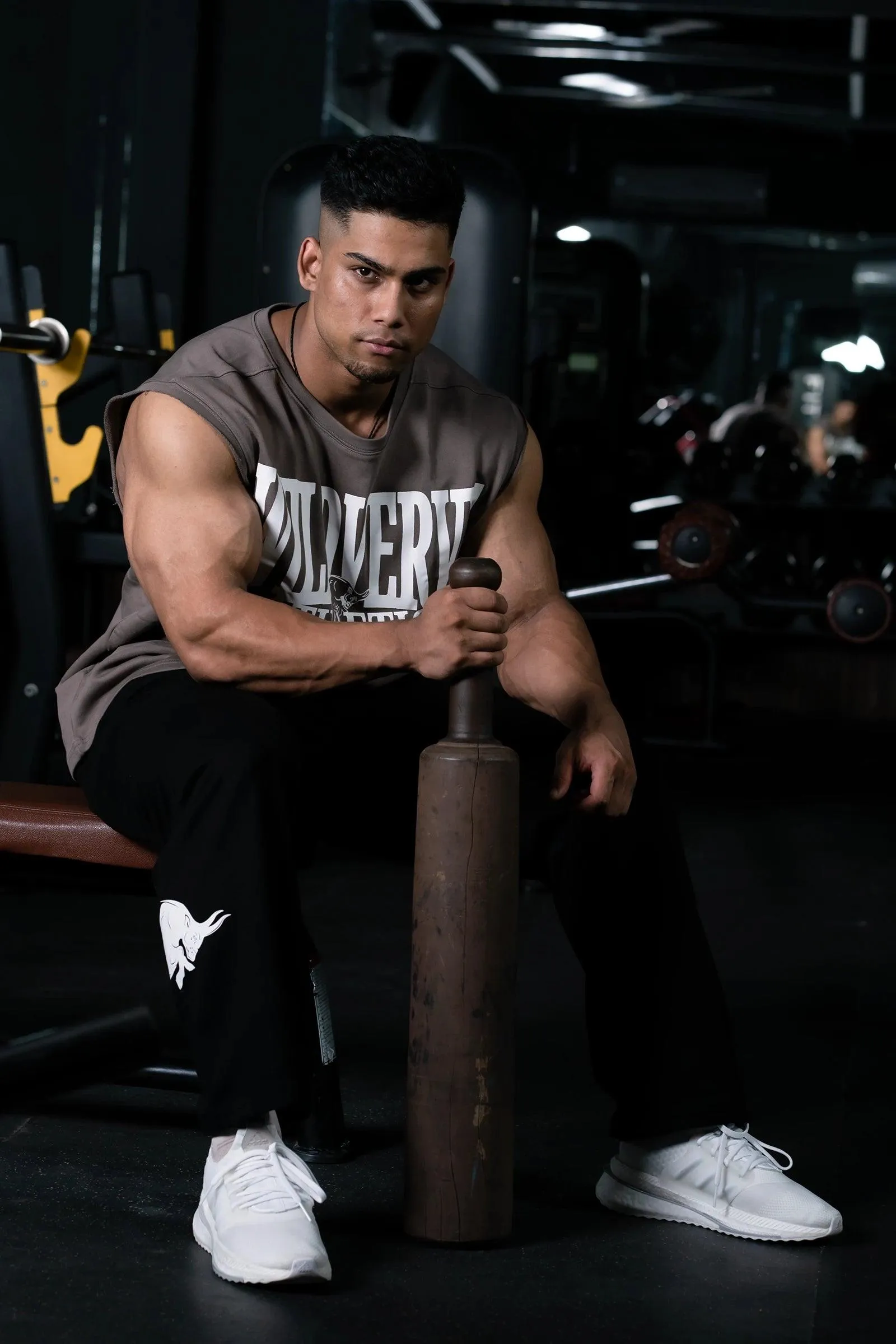 WILD VERVE VINTAGE MUSCLE TANK (EARTHY BROWN)